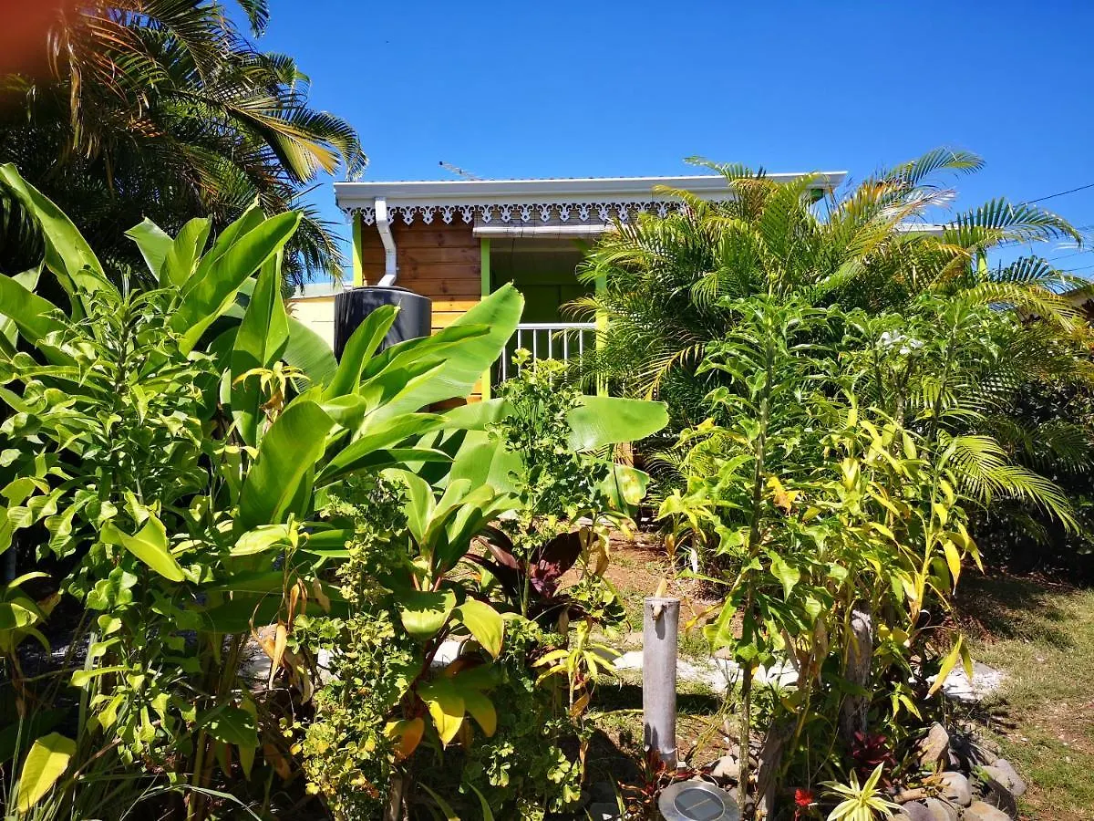 Bellevue Gites Petit-Bourg 0*,  Guadeloupe